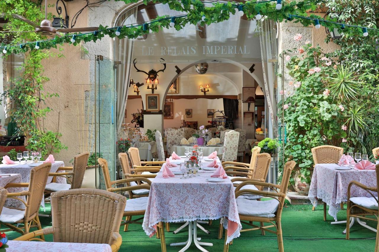 Hotel Logis Le Relais Imperial Saint-Vallier-de-Thiey Exteriér fotografie