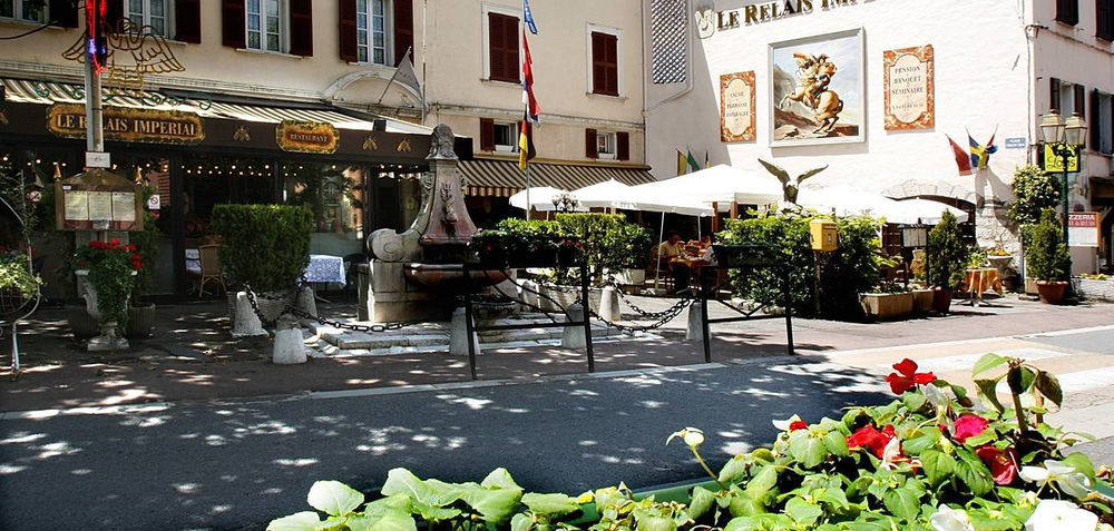 Hotel Logis Le Relais Imperial Saint-Vallier-de-Thiey Exteriér fotografie