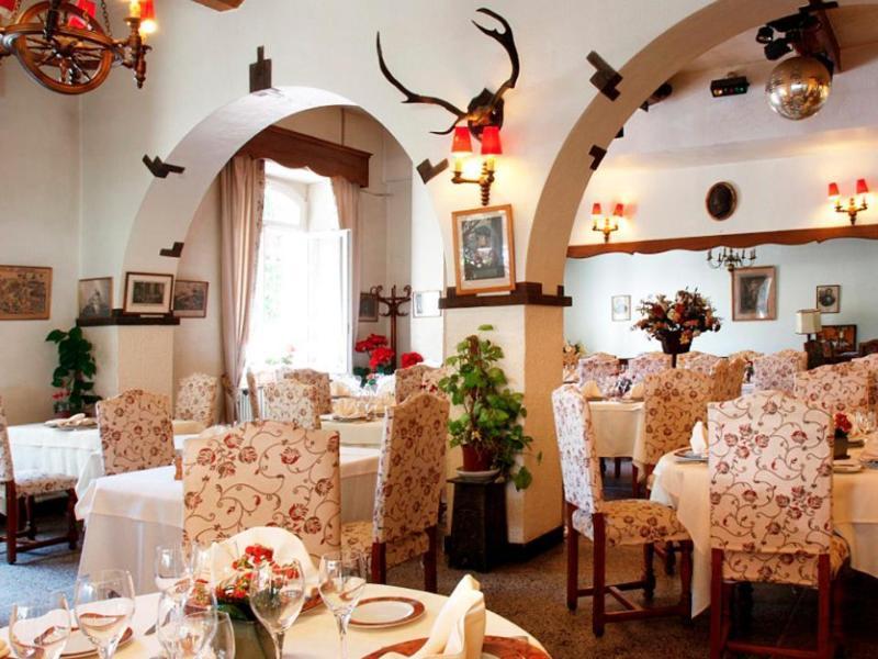 Hotel Logis Le Relais Imperial Saint-Vallier-de-Thiey Exteriér fotografie